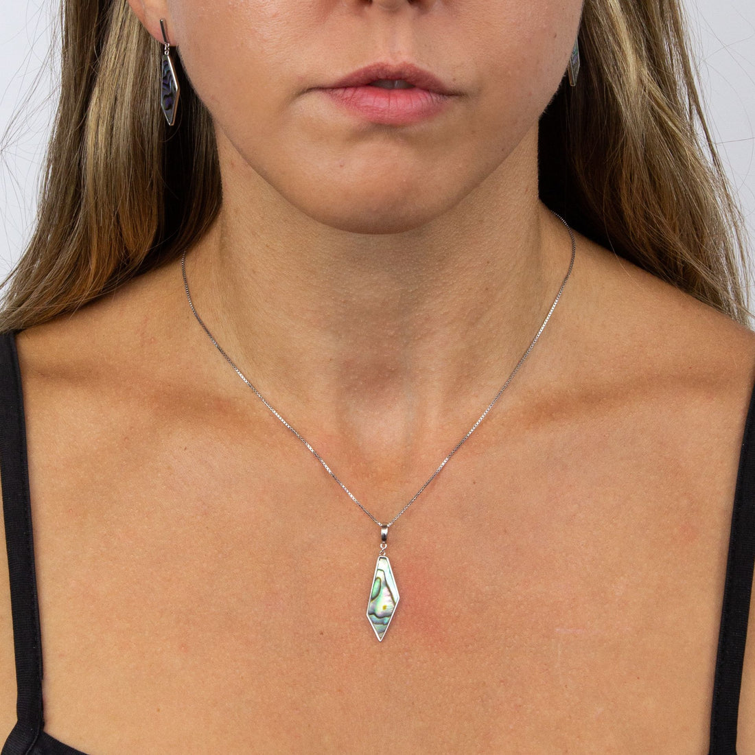 Abalone Shell Kite-Shaped Pendant and Chain in Silver