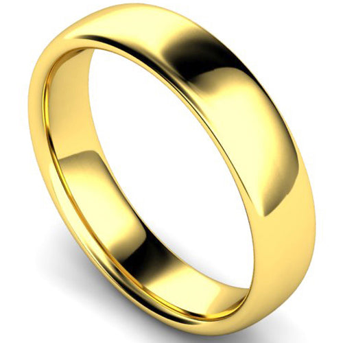 Slight court profile wedding ring in yellow gold | 5mm width