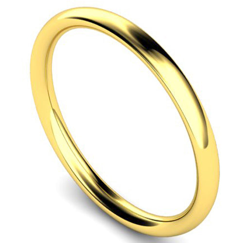 Traditional court profile wedding ring in yellow gold | 2mm width