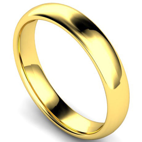 Edged traditional court profile wedding ring in yellow gold | 4mm width