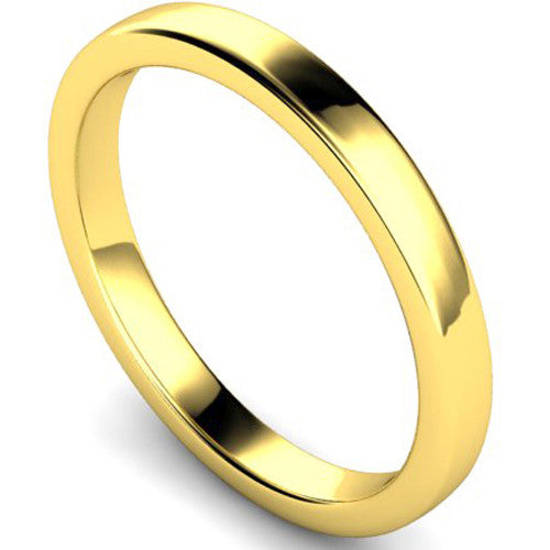 Edged slight court profile wedding ring in yellow gold | 2.5mm width